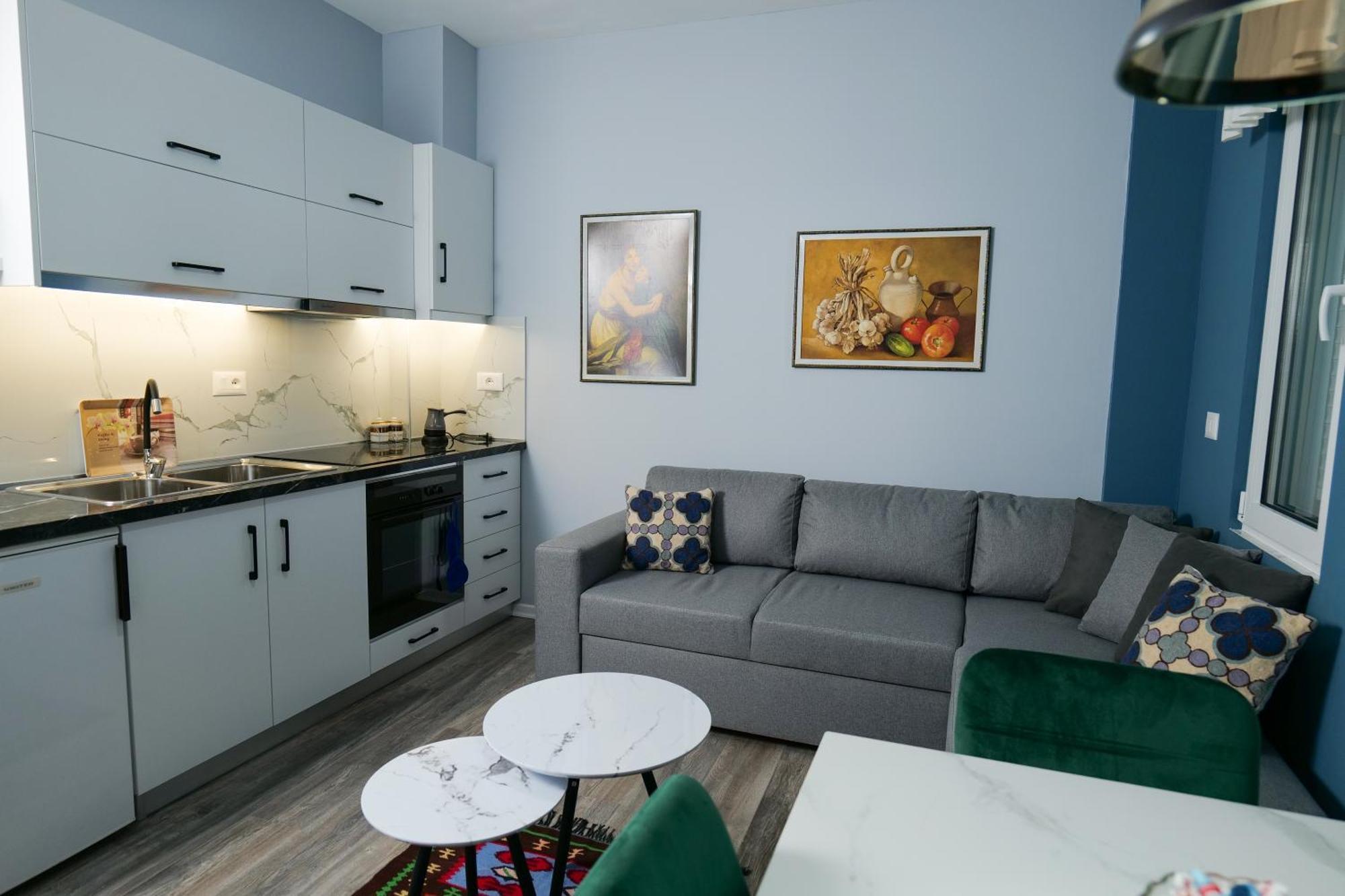 Travelers' Korca Home Ngoại thất bức ảnh