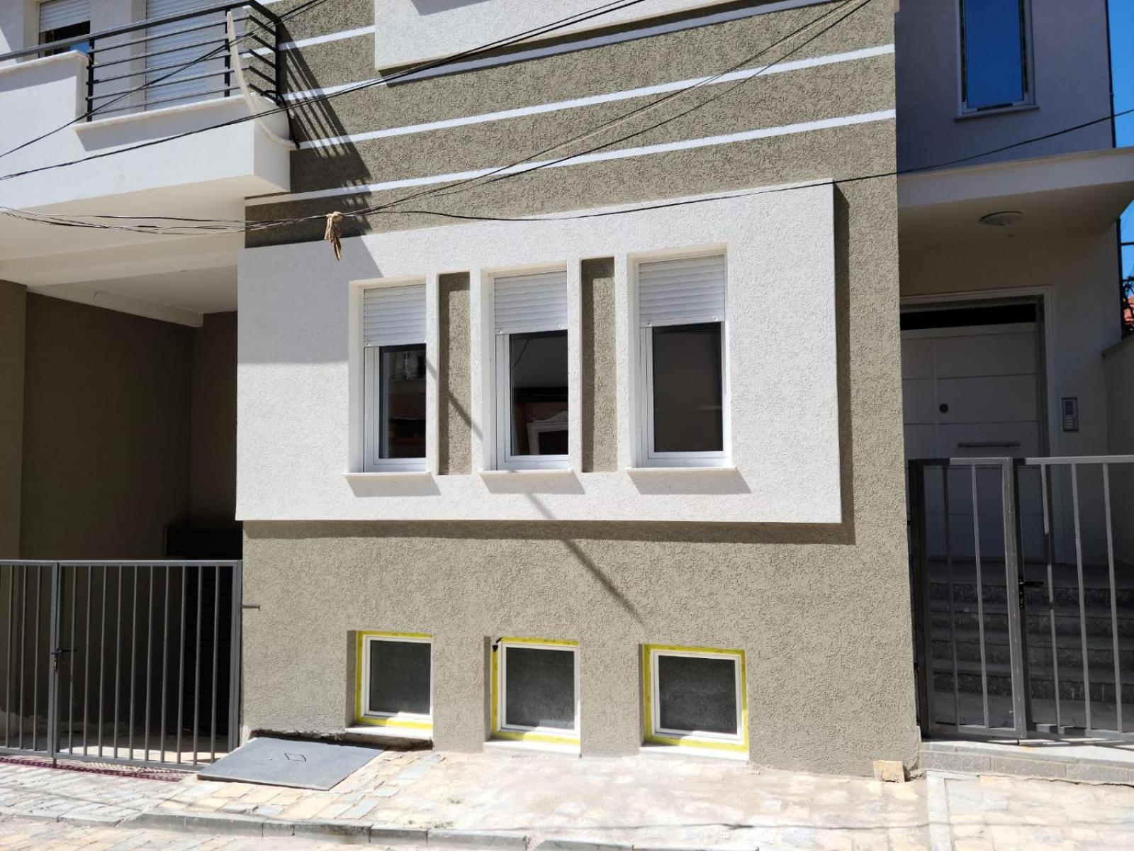 Travelers' Korca Home Ngoại thất bức ảnh