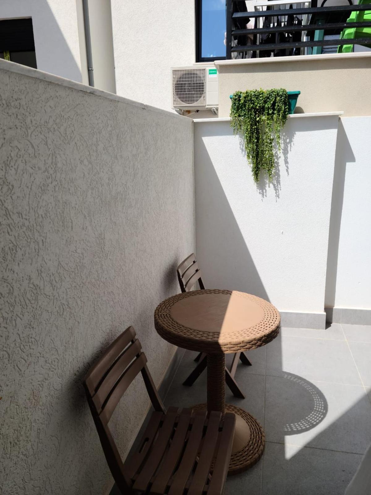 Travelers' Korca Home Ngoại thất bức ảnh